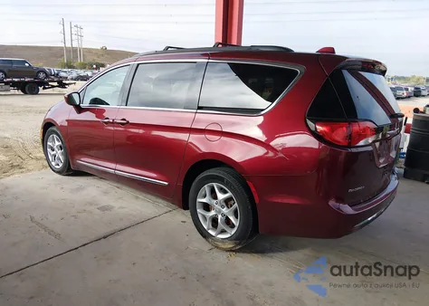 2017 Chrysler Pacifica Touring-L из США, поврежденный, VIN 2C4RC1BGXHR668663